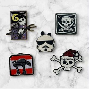 5 Disney Parks Trading Pin Bundle